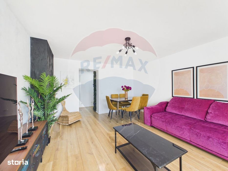 Apartament cu 3 camere de vanzare, Zona Unirii