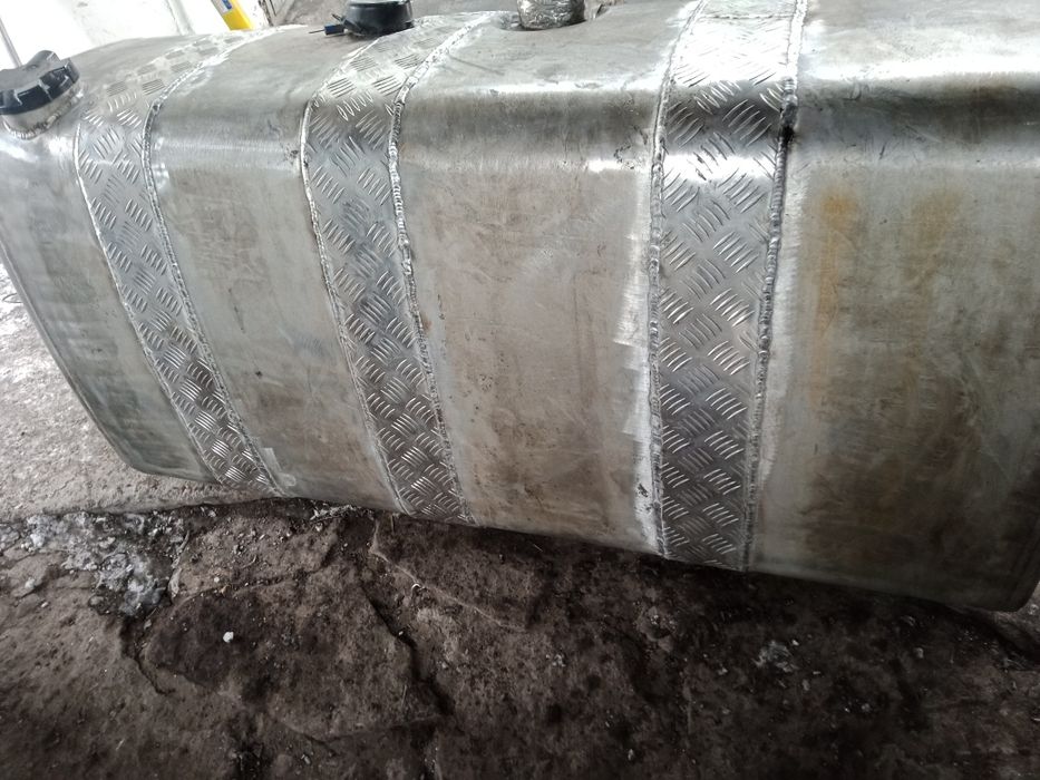 Аргон сварка .Бак Бензобак  КамАЗ MAN DAF