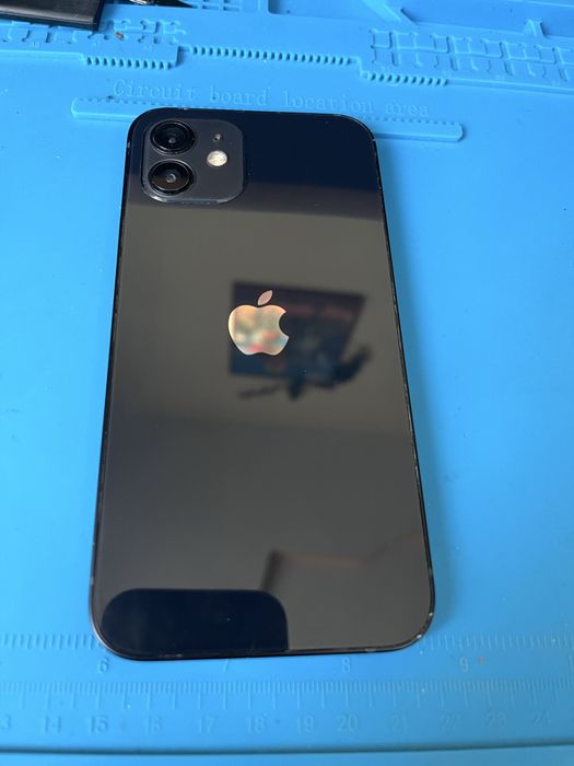 Iphone 12 fara placa de baza