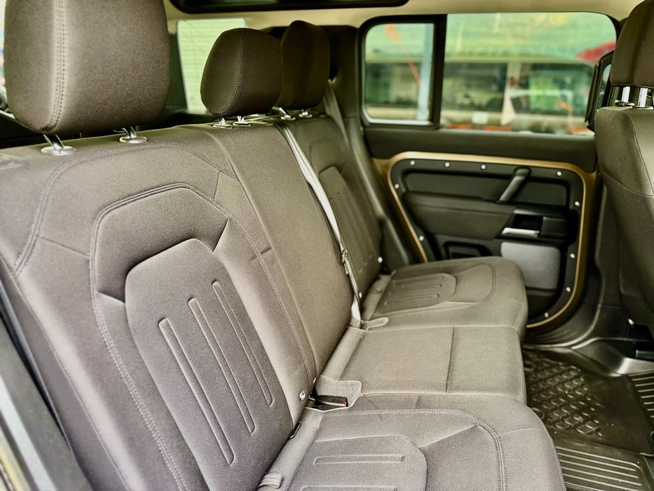 Land Rover Defender 60 mii km