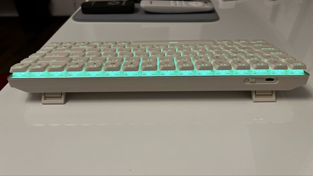 Tastatura Mecanica Gaming Timebox, Wireless, 2.4G, Bluetooth, iluminare RGB, 84 taste Ultra-Slim