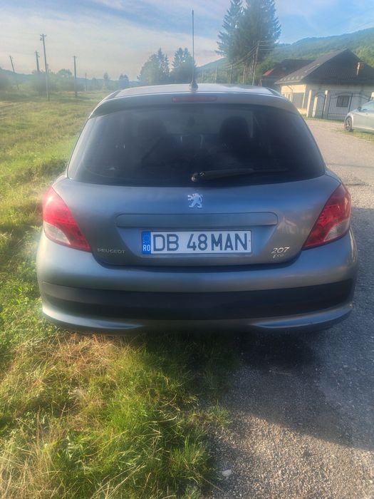 De vînzare Peugeot 207 eco.benzina și gpl.tel 0763862542