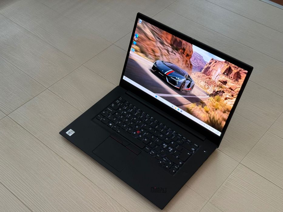 Лаптоп 15.6’OLED 4K Touch i7-10850H 32GB DDR4 Lenovo Thinkpad X1 Extreme Gen 3 GTX 1650TI Max-Q  512GB SSD