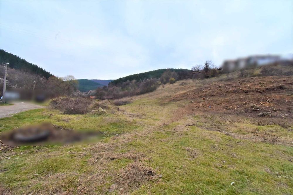 Парцел в гр. Перник, кв. Могиличе, за жилищно строителство