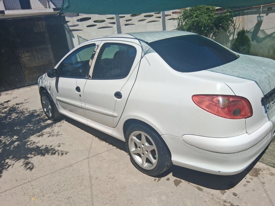 Vand auto Peugeot 206