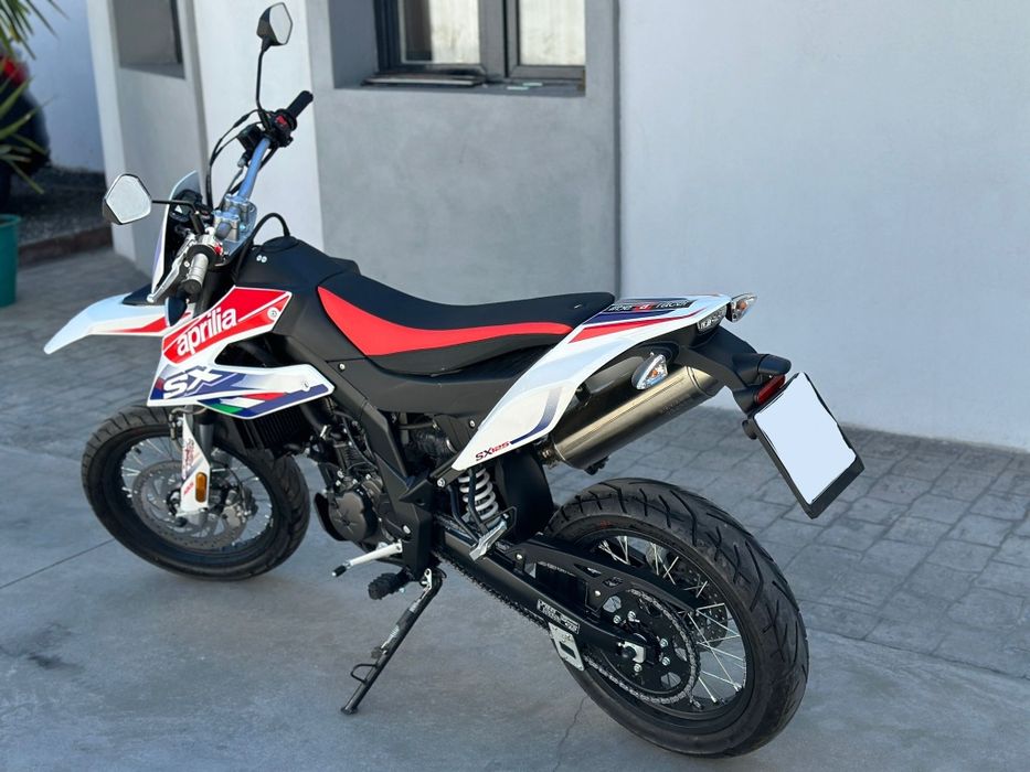 Aprilia SX 125 – An 2021 – 125cc – Doar 177 km!