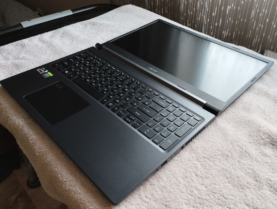 игровой ноутбук Acer