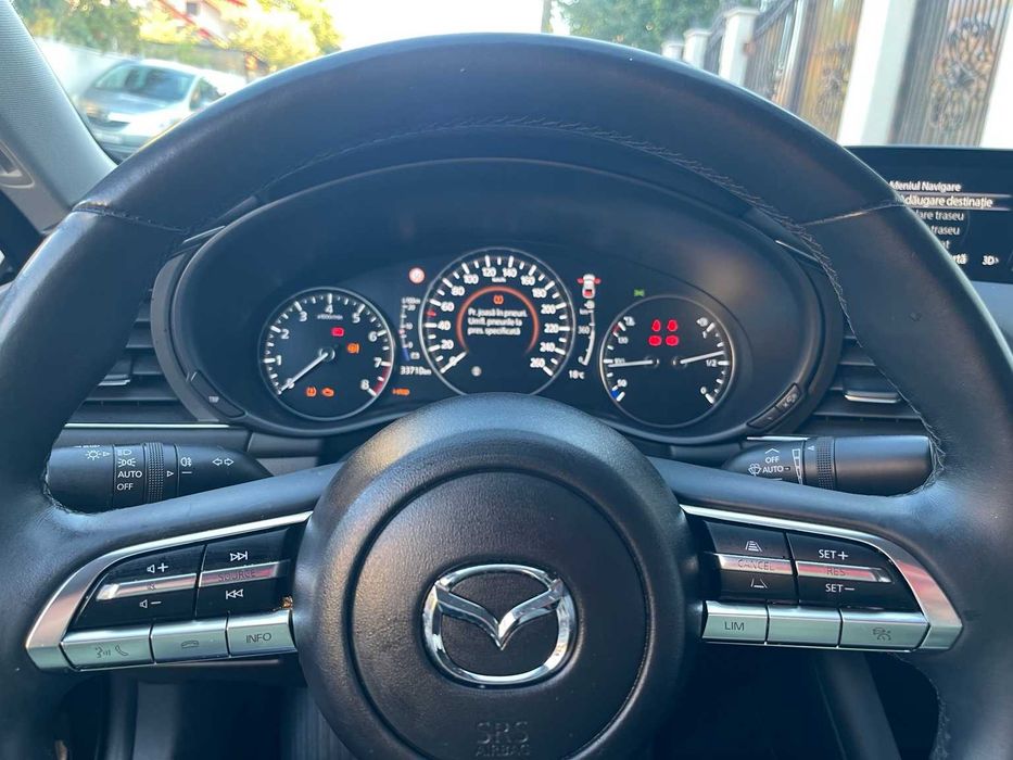 MAZDA 3 2020 — imagine 2