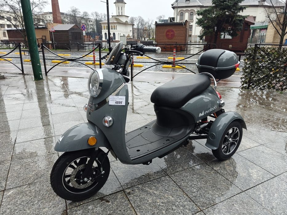 Tricicleta Electrica Fara Permis, 2 locuri, Motor 800W, 60V -20 Amperi