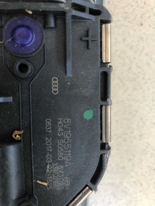 Ansamblu stergator Audi A3 8V 8V1955119A