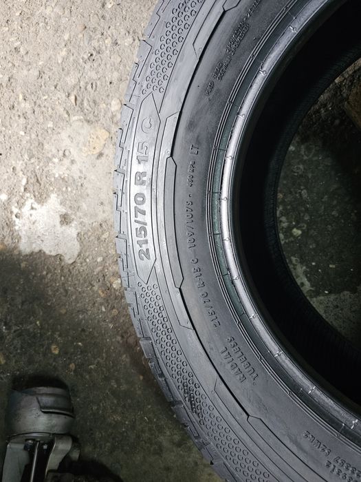 4 anvelope noi 215 70 15C Continental 2024