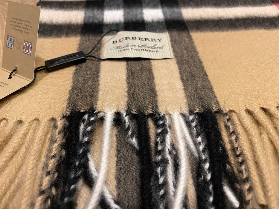 ОРИГИНАЛЕН BURBERRY Heritage Camel кашмирен шал