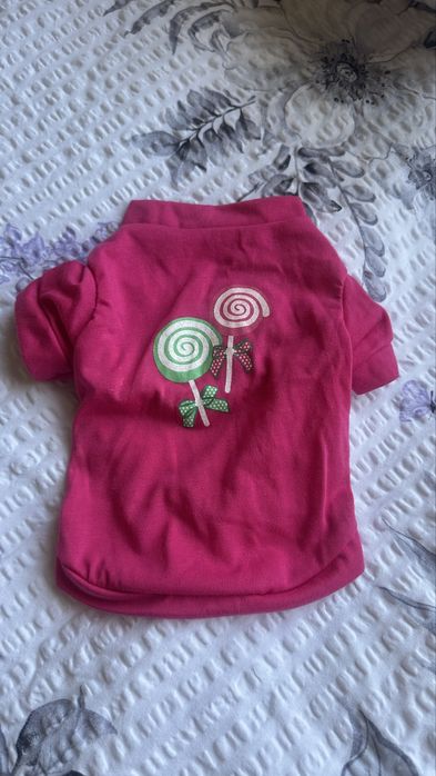 Кучешки дрешки, различни видове, размер S, цена за 2 бр. - 9,61€