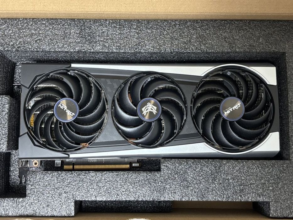 1г Гаранция! RX 6900 XT Sapphire Nitro +