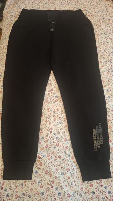 Pantaloni dama Guess