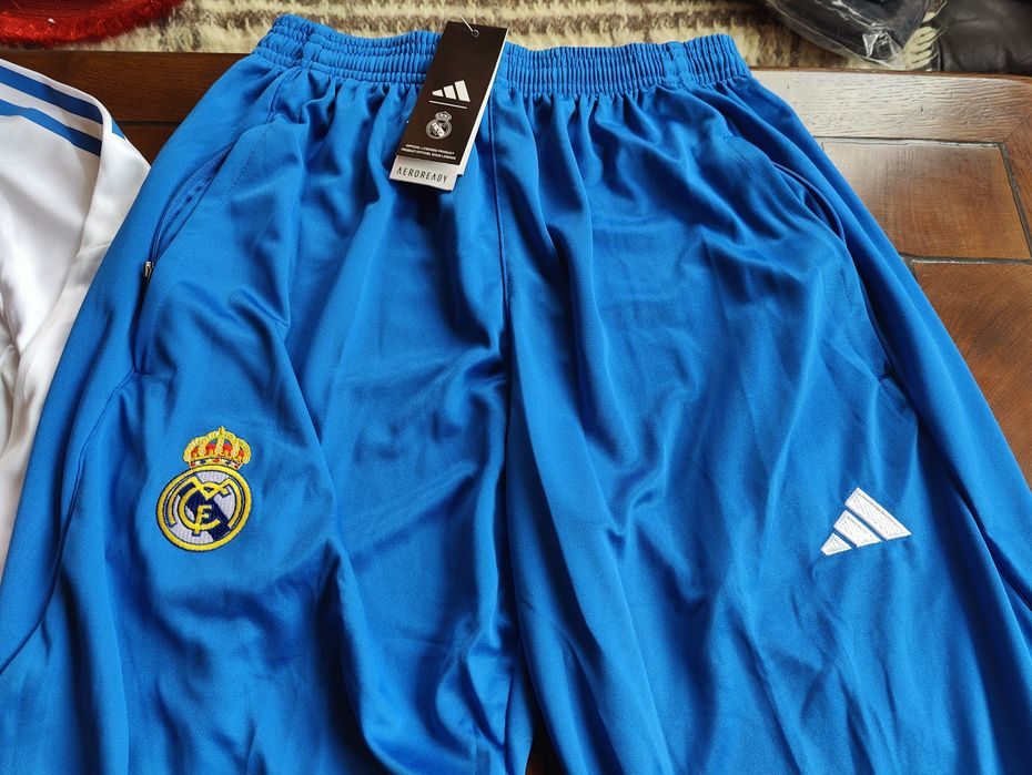 Тренировъчен футболен екип Real Madrid сезон 25/26