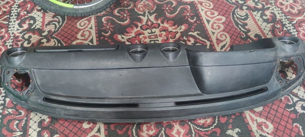 Табло за Mercedes W123