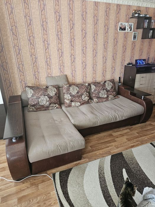 Отдам диван самовывоз