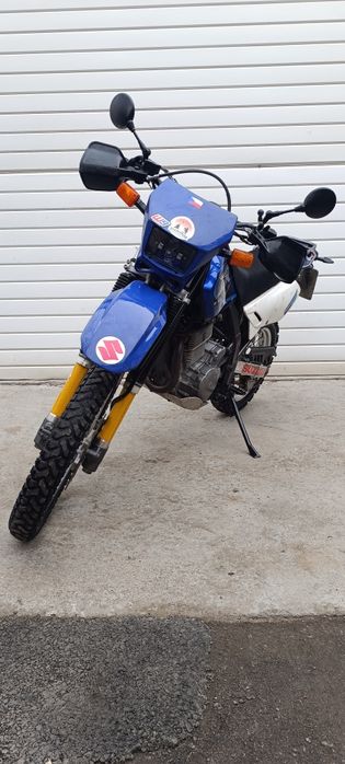 Продам мотоцикл Suzuki DR650se