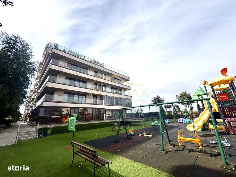 APARTAMENT de LUX cu 3 CAMERE cu Terasa si loc de parcare