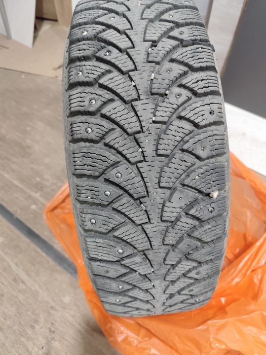 Резина Нокиан ..