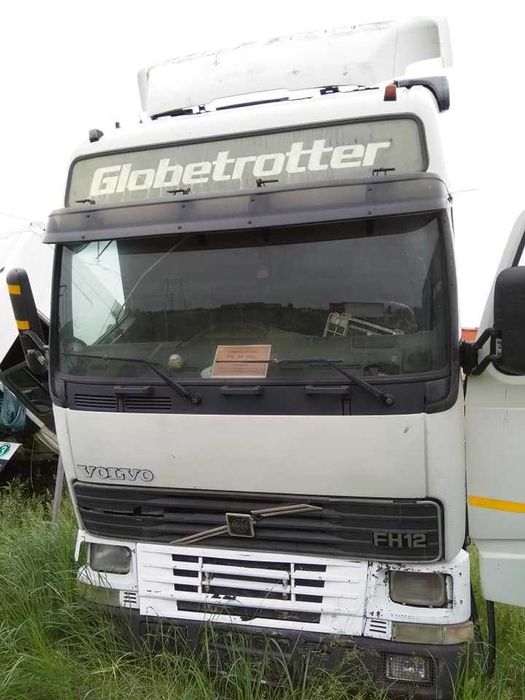 Dezmembrăm Volvo FH FM FL E3 E4 E5