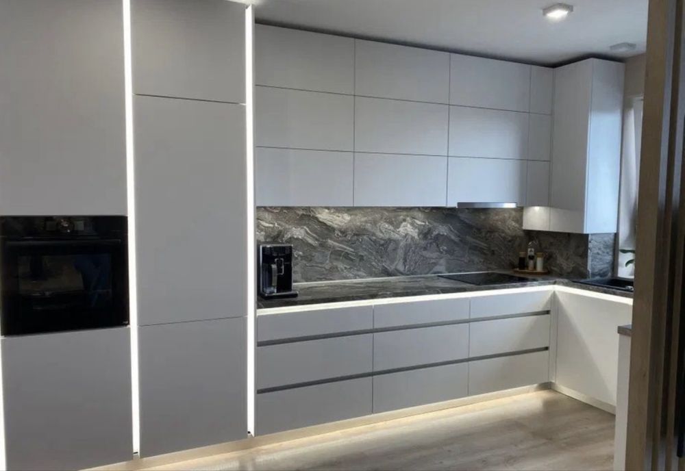 De Vanzare apartament lux 2 camere complex Maurer