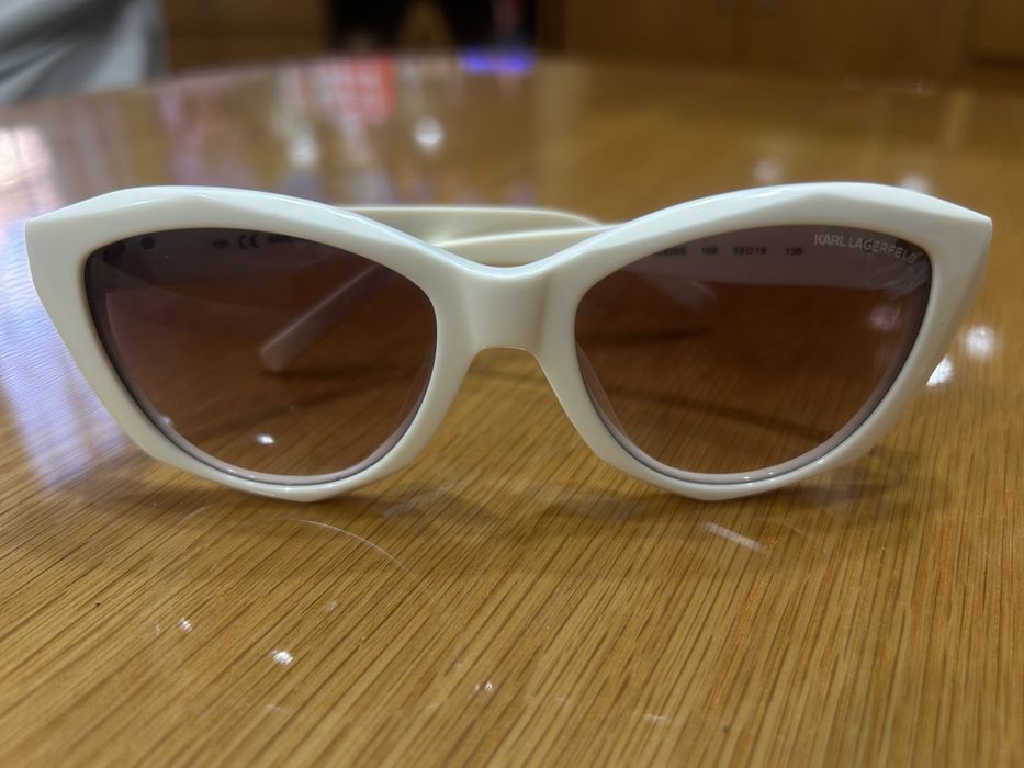 Слънчеви очила Karl Lagerfeld