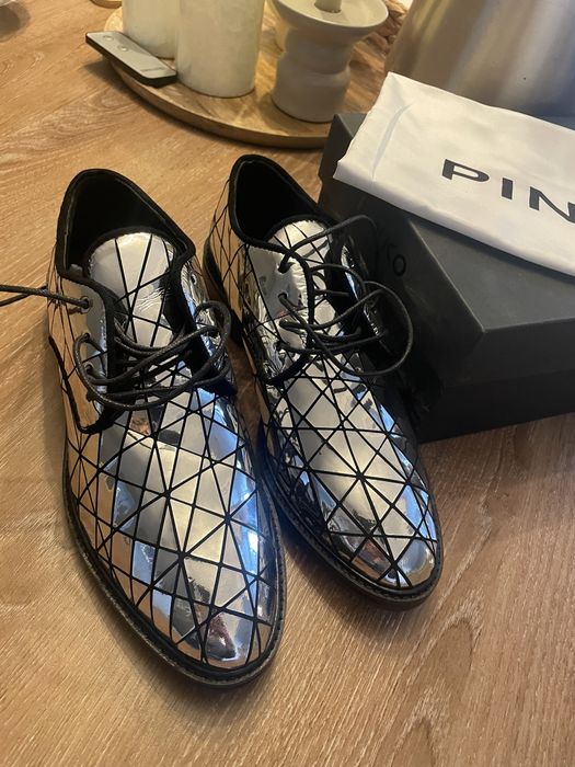 Pantofi Pinko  marime 37