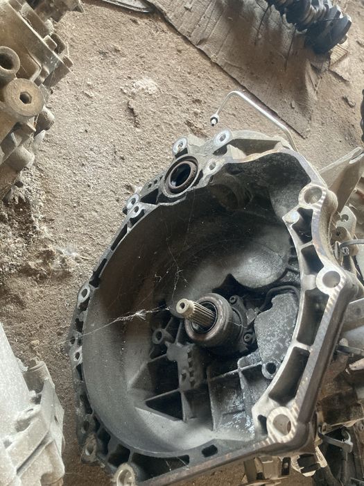 Скоростна кутия м32 опел ръчна бензин a18xer insignia