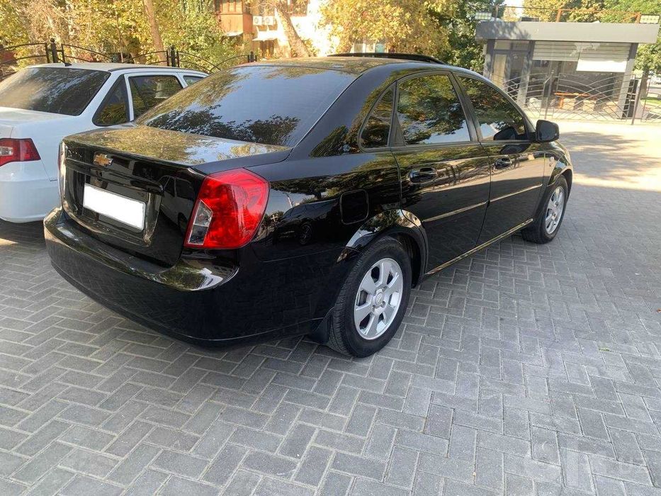 Chevrolet Gentra 2022 | 85 000 км | 12 000 $