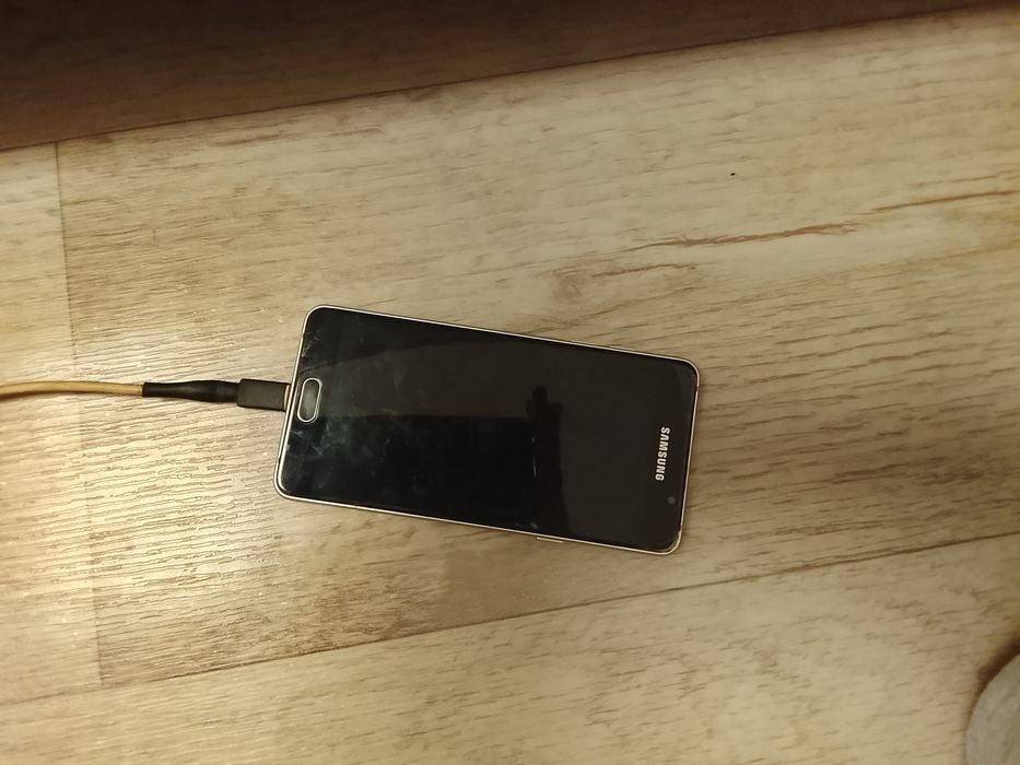 Самсунг а5 работает