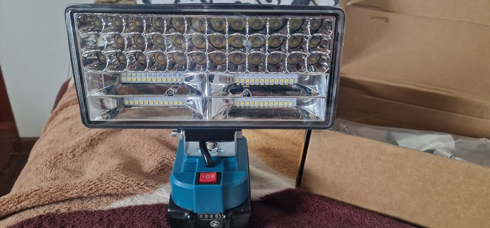 Scule pentru baterii Makita