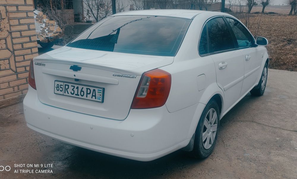 Lasetti 2 pazetsa 1.8 mator