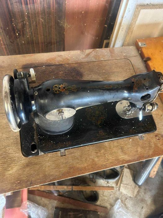 Стара Шевна машина