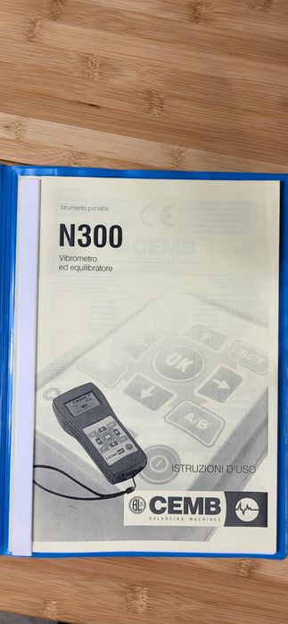 Echilibrare dimamica in doua plane si analizor de vibratii  CEMB