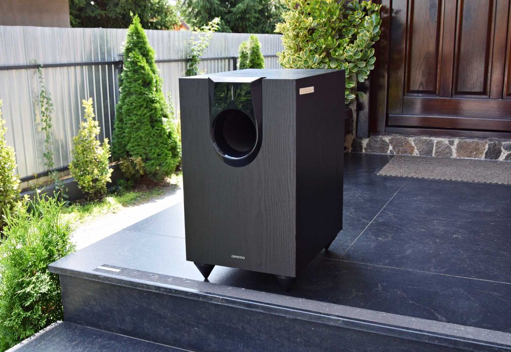Subwoofer activ Onkyo SKW-560