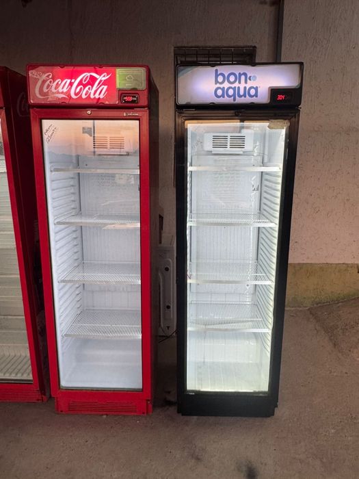 Витринный холодильник