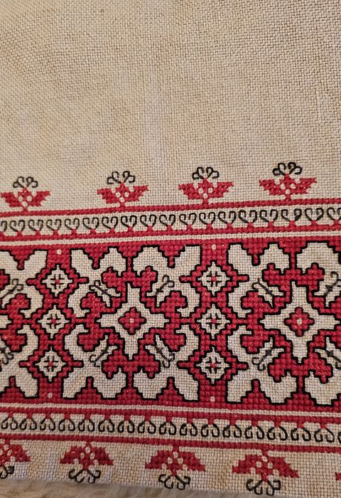 Ръчно бродирани карета, комплект за сервиране ковьор