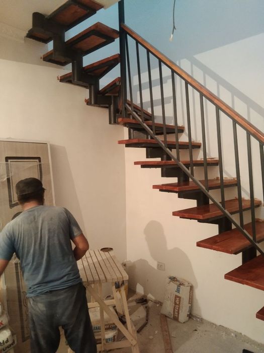 Лестницы металлические