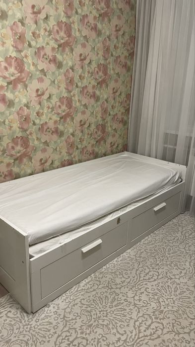 Расскладная кровать,