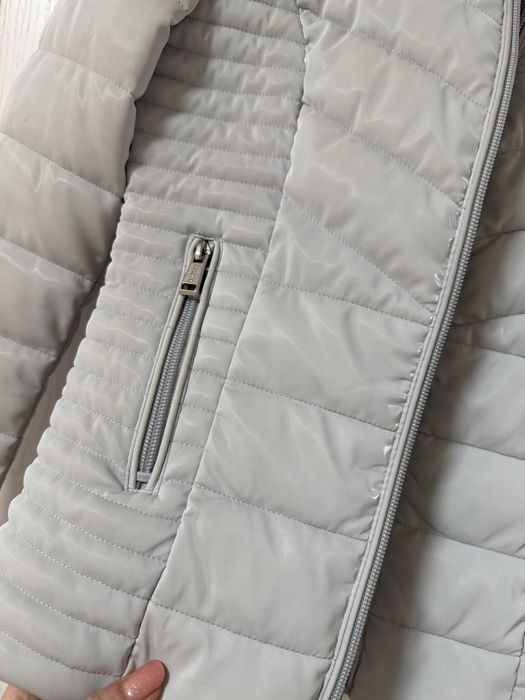 Дамско яке Guess