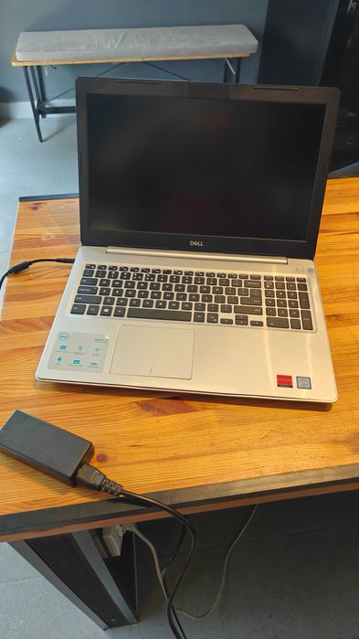 dell inspiron 15 5000 - Laptop-Calculator-Gaming la preț mic | OLX.ro