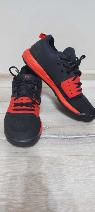 Мъжки маратонки Under Armour Charged Ultimate 3