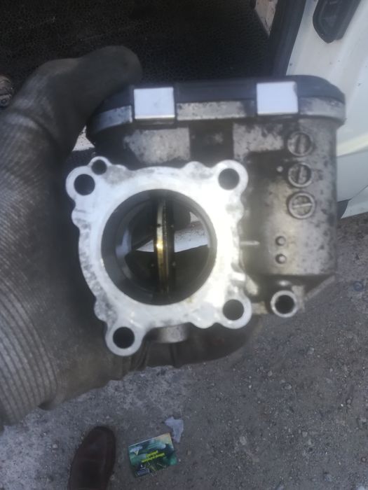 Vînd clapetă accelerație Opel vivaro