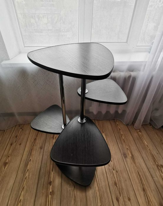 Продам подставку под цветы