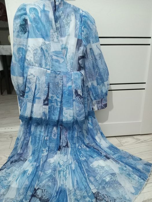 Продам шикарная платья