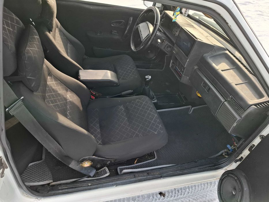 продам ваз 2108 Карбюратор