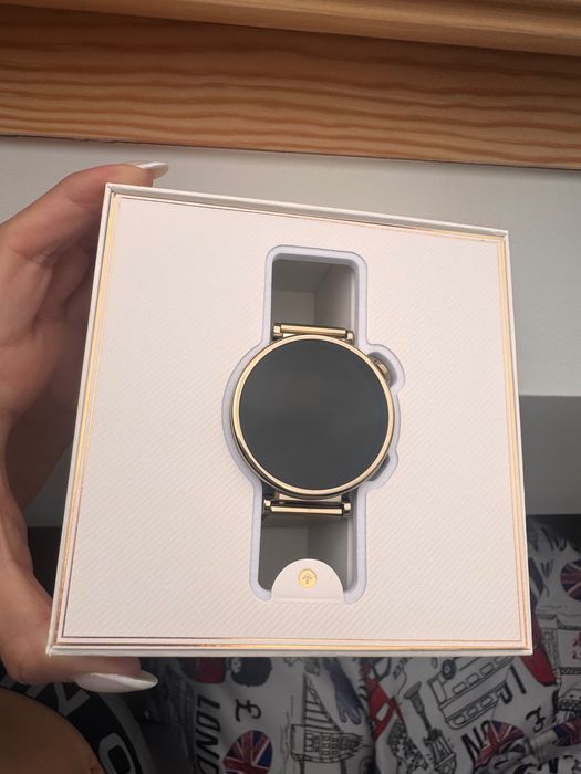 Смарт часовник Huawei GT4 41 mm Gold