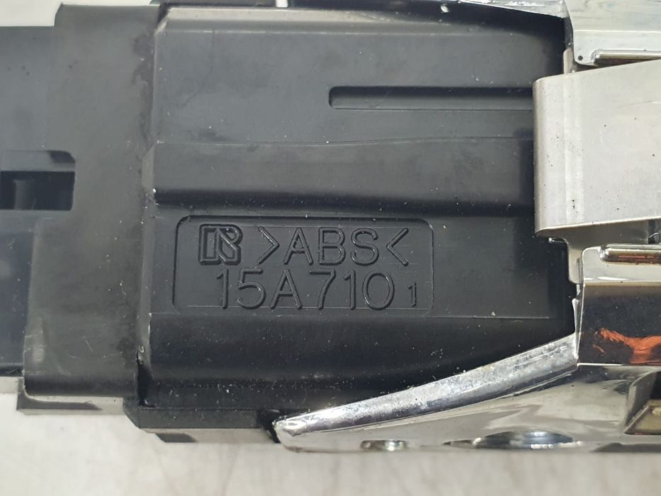 Buton start stop 15a710 Toyota Prius 2 [2003 - 2011] 1.5 hybrid 1NZ-F